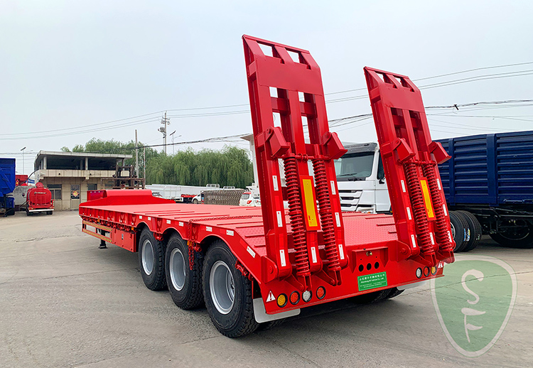 3-Axle Low-Bed Trailer-1